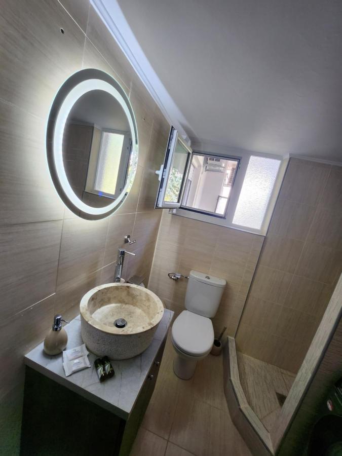 Small Luxury Apartment Anavyssos Exterior foto